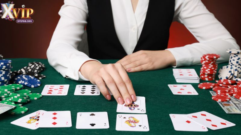 Baccarat trực tuyến là một trong những game được yêu thích hàng đầu